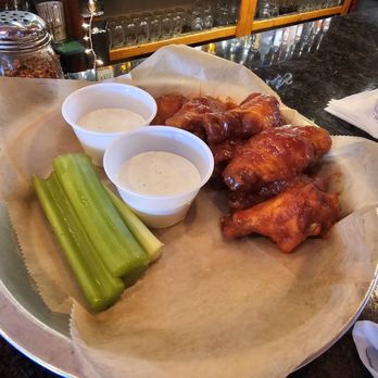 The Palms - Sad Wings with Ale BBQ sauce - New American Near Me - Lexington, Virginia The Palms - Sad Wings with Ale BBQ sauce - New American Near Me - Lexington, Virginia