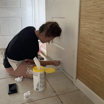 Lux Living Cleaners - RESIDENTIAL/HOUSE CLEANING - Home Cleaning Near Me - Honolulu, Hawaii Lux Living Cleaners - RESIDENTIAL/HOUSE CLEANING - Home Cleaning Near Me - Honolulu, Hawaii
