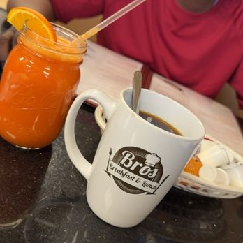 Bros Breakfast & Lunch - 50/50 OJ with carrot juice and coffee - Breakfast & Brunch Near Me - Las Vegas, Nevada Bros Breakfast & Lunch - 50/50 OJ with carrot juice and coffee - Breakfast & Brunch Near Me - Las Vegas, Nevada