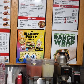 Wendy's - Fast Food Near Me - Castro Valley, California