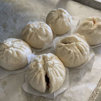 Kailua House - Steam char siu bao 3 for $6.75 - Chinese Near Me - Kailua, Hawaii Kailua House - Steam char siu bao 3 for $6.75 - Chinese Near Me - Kailua, Hawaii