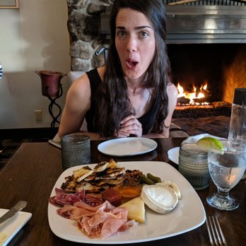 Drakes Fireside Lounge - Cheese platter - New American Near Me - Bodega Bay, California Drakes Fireside Lounge - Cheese platter - New American Near Me - Bodega Bay, California