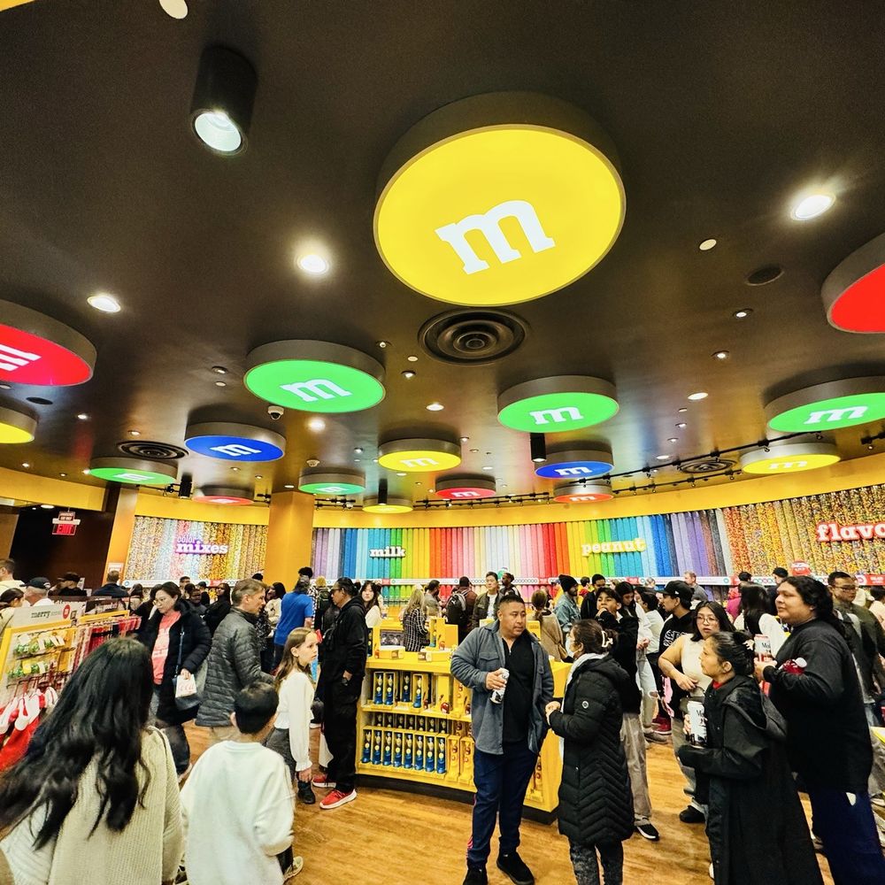 M&M'S World - Colorful and vibrant! - Chocolatiers & Shops Near Me - Las Vegas, Nevada M&M'S World - Colorful and vibrant! - Chocolatiers & Shops Near Me - Las Vegas, Nevada