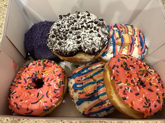 Pinkbox Doughnuts by null