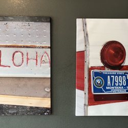 Butte's Gyro Wagon - Cool decor!