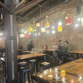 Four Corners Brewing - Breweries Near Me - Dallas, Texas