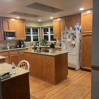 Austin Painting - Kitchen before - Painters Near Me - Marysville, Washington Austin Painting - Kitchen before - Painters Near Me - Marysville, Washington