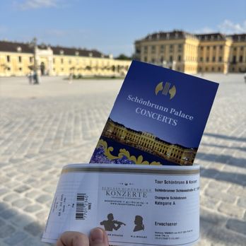 Schloss Schönbrunn - Landmarks & Historical Buildings Near Me - Vienna, 9