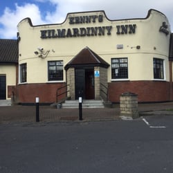 Kilmardinny Inn - The grand entrance to The Kilmardinny, those majestic red bricks adorn the beautiful façade.