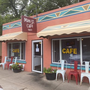 Main Street Cafe - Photo of the front of the cafe - Coffee & Tea Near Me - Hurricane, Utah