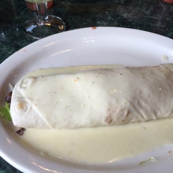 Mi Rodeo - Burrito gigantic - Mexican Near Me - Louisville, Mississippi Mi Rodeo - Burrito gigantic - Mexican Near Me - Louisville, Mississippi