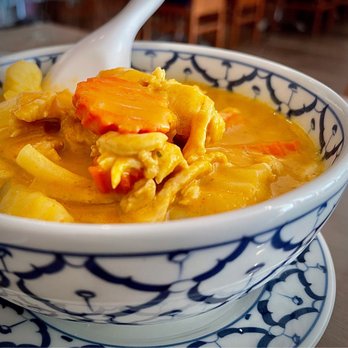Chaba - Yellow Curry chicken - Thai Near Me - Cypress, California