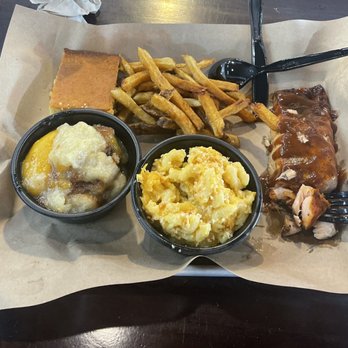 Mission BBQ - Salmon (covered in BAYBQ) Mac & Cheese - Fries - cornbread and Peach cobbler - Barbeque Near Me - Newport News, Virginia Mission BBQ - Salmon (covered in BAYBQ) Mac & Cheese - Fries - cornbread and Peach cobbler - Barbeque Near Me - Newport News, Virginia