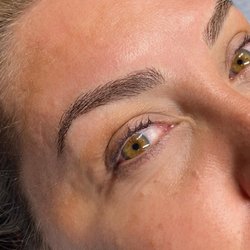 Brows by Moraima