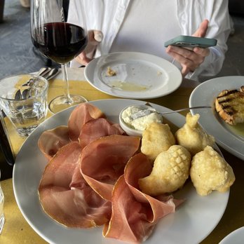 Trattoria 4 Leoni - Cocolli - Italian Near Me - Florence, FI Trattoria 4 Leoni - Cocolli - Italian Near Me - Florence, FI