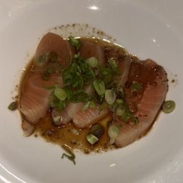 Salmon carpaccio (daily appetizer)