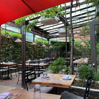 Aurora - Al fresco dining- beautiful! - Italian Near Me - Brooklyn, New York Aurora - Al fresco dining- beautiful! - Italian Near Me - Brooklyn, New York