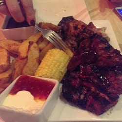 Colosseum Pizza & Rib House - Dinner pack combo. Wings and Ribs. $20