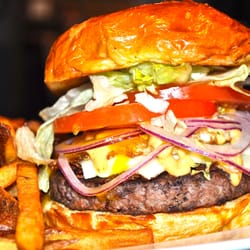 Steam Pub - Our famous "Wass Burger"