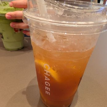 Chagee Modern Teahouse - Peach Oolong Citrus Tea - Coffee & Tea Near Me - Brea, California Chagee Modern Teahouse - Peach Oolong Citrus Tea - Coffee & Tea Near Me - Brea, California