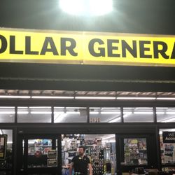 Dollar General - Outside