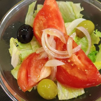 El Coro - The salade to start your meal, you don't have to choose. - Mediterranean Near Me - Arenys de Mar, B