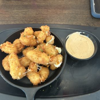 MP Kitchen and Bar - Cheese Curds with chipotle sauce - American Near Me - Wheeling, Illinois