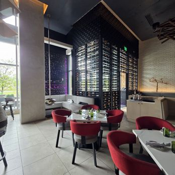 Facci Ristorante - Entrance area - Italian Near Me - Baltimore, Maryland