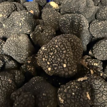 Urbani Truffles Usa - Oooooh!!! Fresh URBANI Truffles!!! Beautiful!! - Specialty Food Near Me - Manhattan, New York