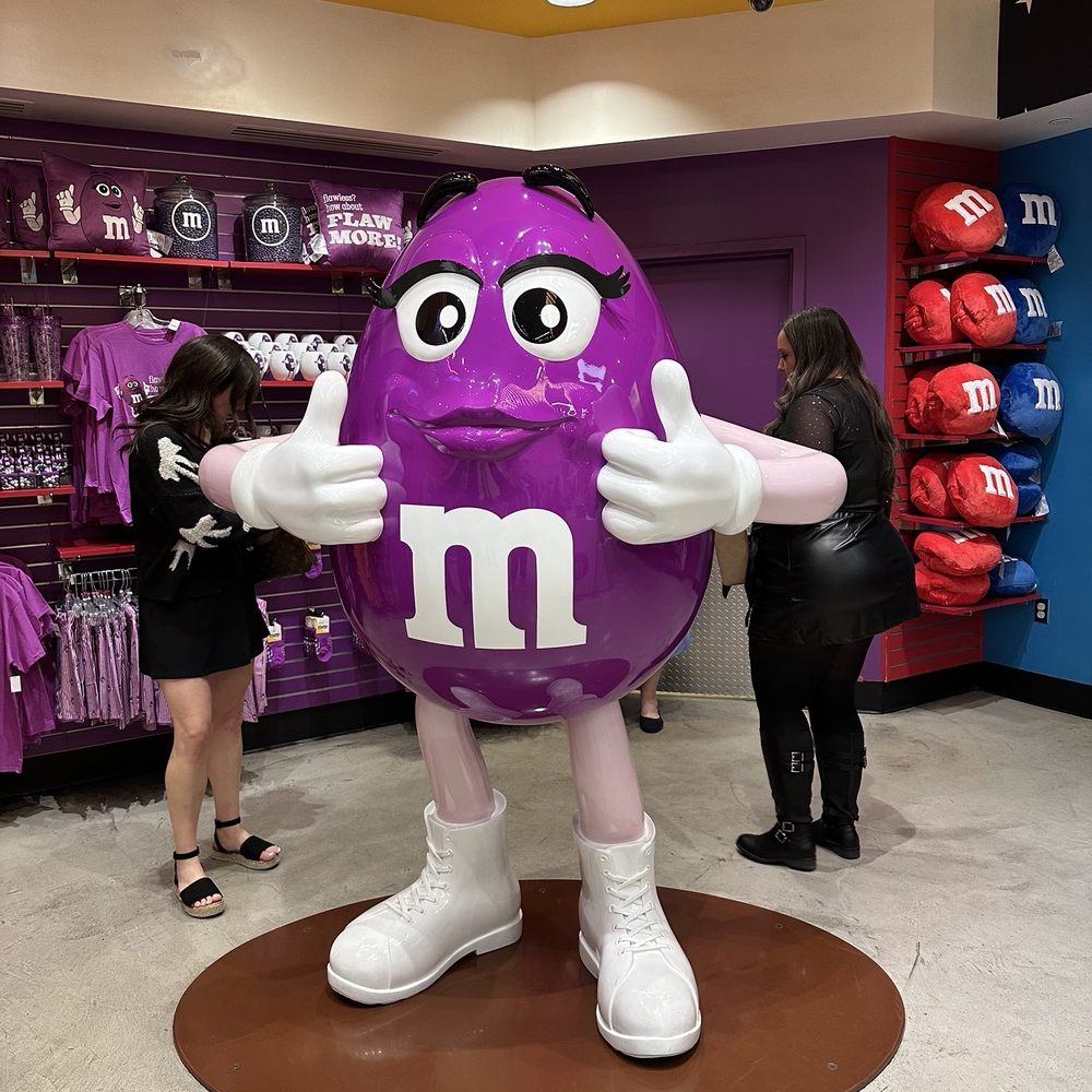 M&M'S World - Chocolatiers & Shops Near Me - Las Vegas, Nevada M&M'S World - Chocolatiers & Shops Near Me - Las Vegas, Nevada