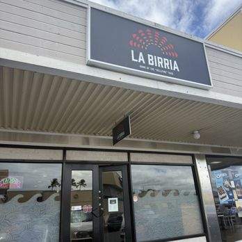 La Birria - Storefront - Tacos Near Me - Aiea, Hawaii La Birria - Storefront - Tacos Near Me - Aiea, Hawaii