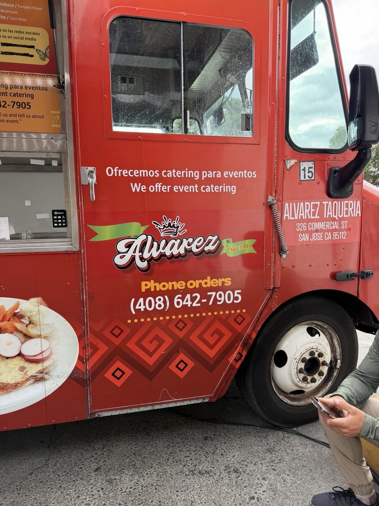 Alvarez Taqueria