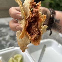 Mezcalero Restaurant and Bar - Falling apart