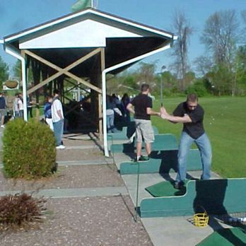 Red Oak Golf Range - School class instruction day. - Golf Near Me - Holley, New York Red Oak Golf Range - School class instruction day. - Golf Near Me - Holley, New York