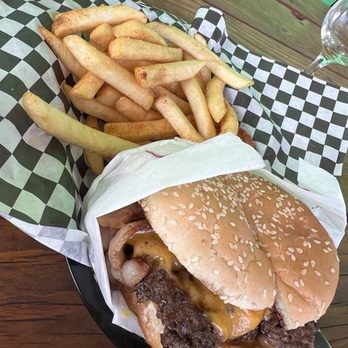Triple C's - PB&J burger - Food Trucks Near Me - Sunnyside, Washington Triple C's - PB&J burger - Food Trucks Near Me - Sunnyside, Washington