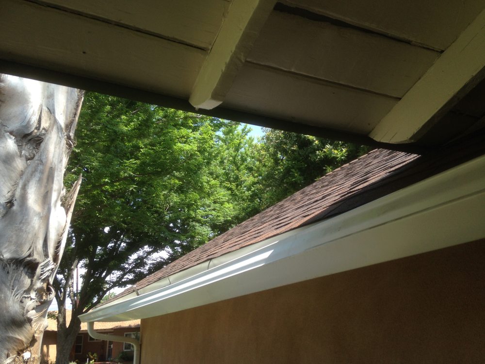 Slide of Tom Reed Roofing