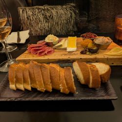 Avondale Wine & Cheese