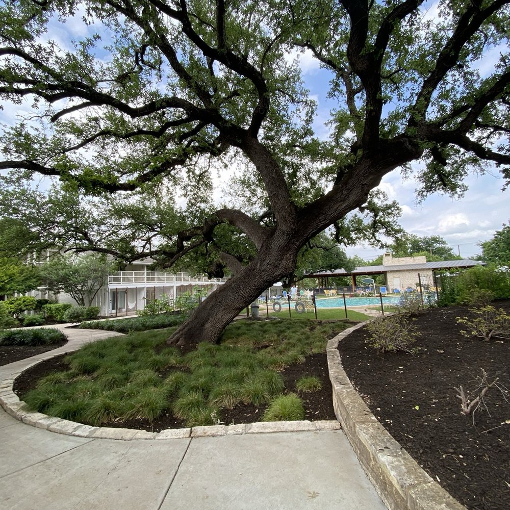 Stagecoach Inn - Pool area - Hotels Near Me - Salado, Texas Stagecoach Inn - Pool area - Hotels Near Me - Salado, Texas
