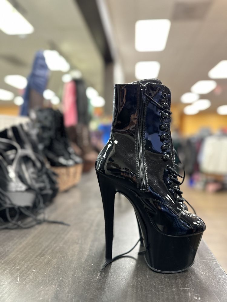 OC GOODWILL BOUTIQUE HUNTINGTON BEACH Updated September 2024 128