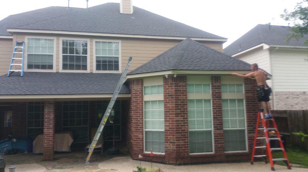 Slide of U Need Gutters & More