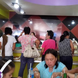Panies Fastfood - Very busy
