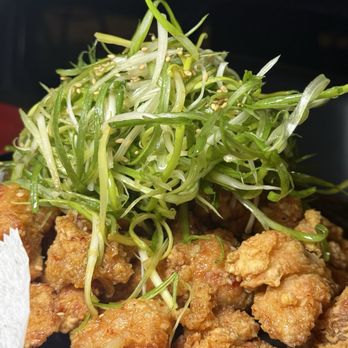 Third Floor Cafe - Boneless garlic wings - Korean Near Me - Palisades Park, New Jersey