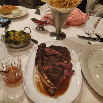 MORTON’S THE STEAKHOUSE - Updated December 2025 - 740 Photos & 600 ...