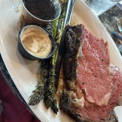 Parallel 46 - Queen size Prime Rib and Asparagus