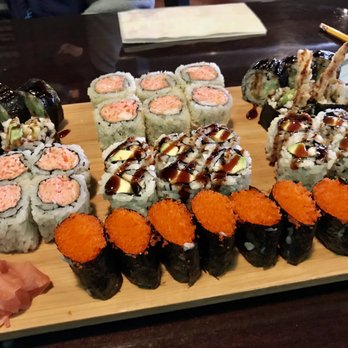 Sushi World - Japanese Near Me - Chicago, Illinois