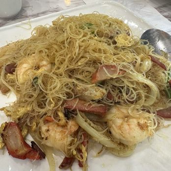 Yan Kee Restaurant - Singapore Stir Fried Rice Noodles - Chinese Near Me - Elk Grove, California Yan Kee Restaurant - Singapore Stir Fried Rice Noodles - Chinese Near Me - Elk Grove, California