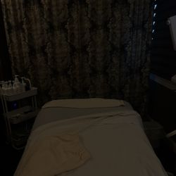 The Right Touch Day Spa