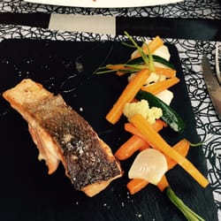 Les Jardins De L'Archevêché - Salmon and veggies of the day