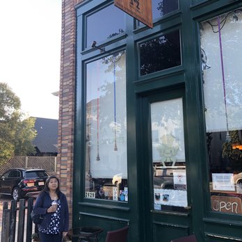 Casa De Chocolates - Shoppe Front - Chocolatiers & Shops Near Me - Berkeley, California