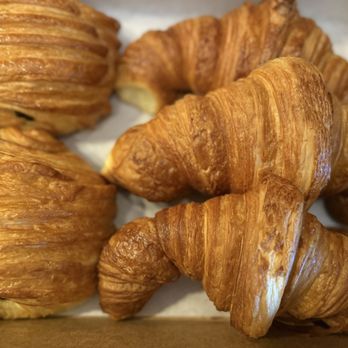 Bennison's Bakery - Bakeries Near Me - Evanston, Illinois